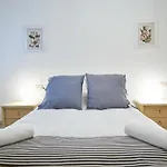 Amplio Apartamento En Casco Historico